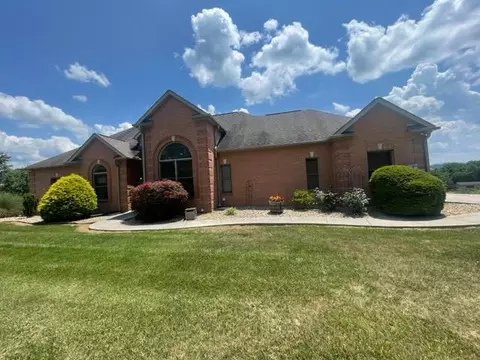 1021 Eagle View Dr, Kodak, TN 37764