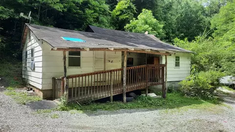 4252 Bruce Ogle Way, Pigeon Forge, TN 37863