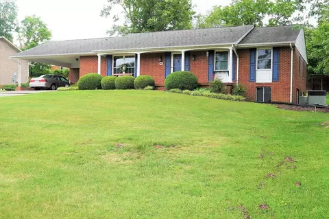 423 Kildare Dr, Jefferson City, TN 37760