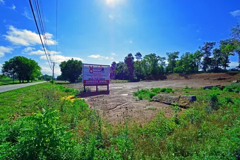 Boyds Creek Highway, Sevierville, TN 37876