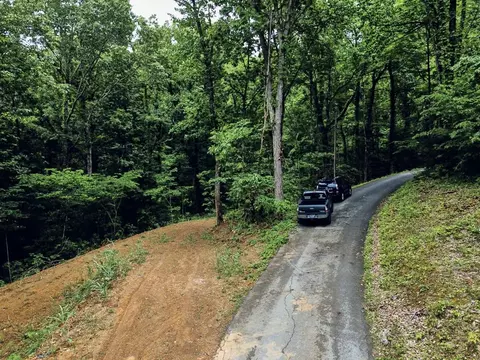 Blowing Cave Road, Sevierville, TN 37876