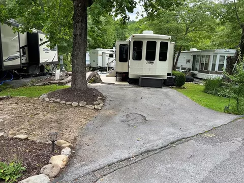 4229 E Parkway Lot #190, Gatlinburg, TN 37738