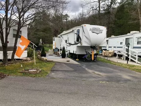 4229 E Parkway Lot #192A, Gatlinburg, TN 37738