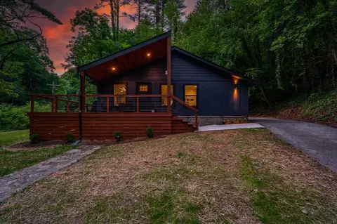 3033 N Clear Fork Rd, Sevierville, TN 37862