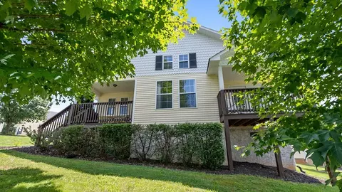 1511 Cypress View Ct, Sevierville, TN 37862
