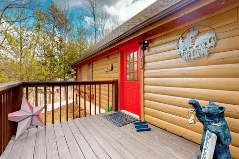 3517 Sugar Maple Loop Rd, Sevierville, TN 37862