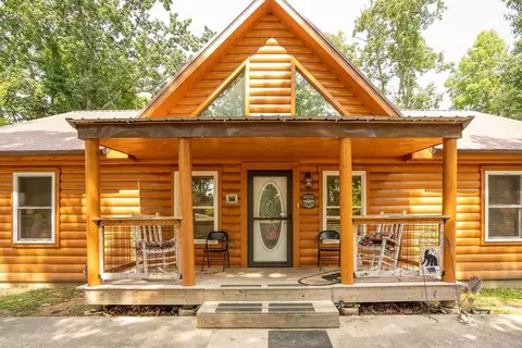 1201 Low Sunset Rd, Sevierville, TN 37876