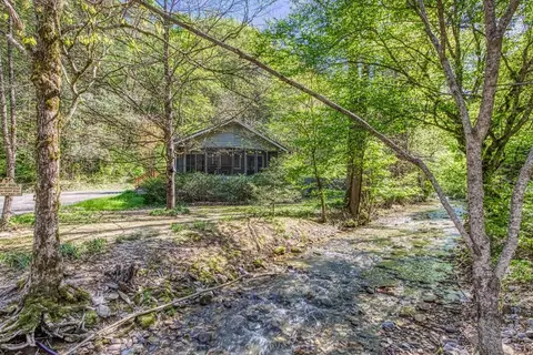 3049 Clear Fork Rd, Sevierville, TN 37862