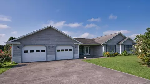 2244 Binginham Is, Sevierville, TN 37876