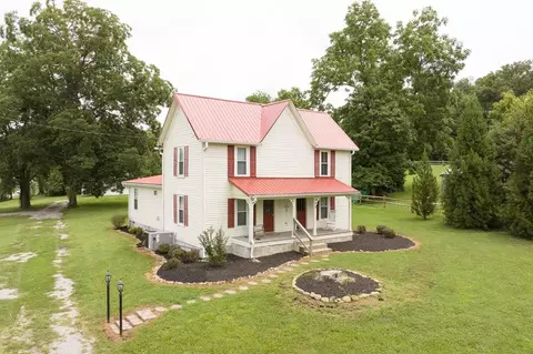 668 Nails Creek Rd, Seymour, TN 37865