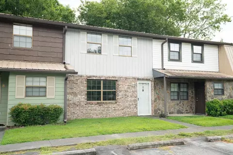 625 S Asbury #9, Pigeon Forge, TN 37863