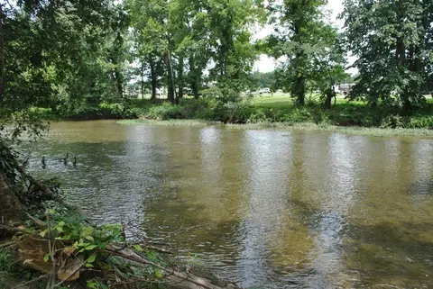 Fenway Drive, Pigeon Forge, TN 37863