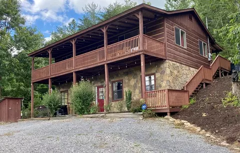 291 Cove Hollow Rd, Cosby, TN 37722