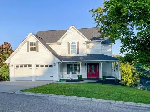 1282 Foxwood Dr, Sevierville, TN 37862