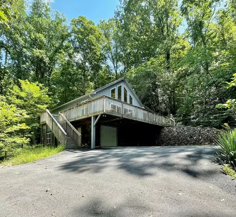 120 Ridgeland Dr, Newport, MS 38721