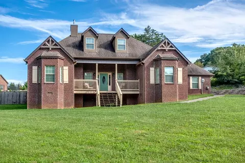 1145 Pullen Rd, Sevierville, TN 37862