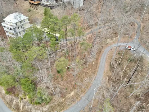 B/1 Greystone Heights, Gatlinburg, TN 37738