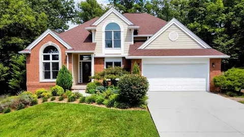 1113 Foxwood Dr, Sevierville, TN 37862
