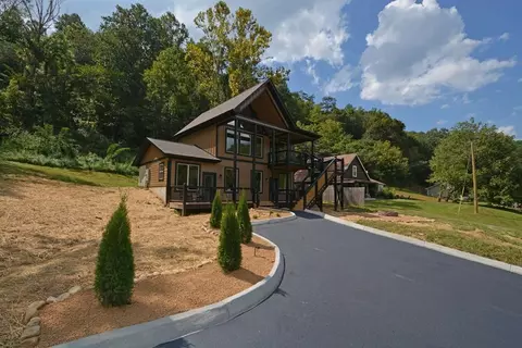 3632 Pittman Center Rd, Sevierville, TN 37876