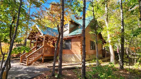 2820 Ridge Creek Cir, Sevierville, TN 37876