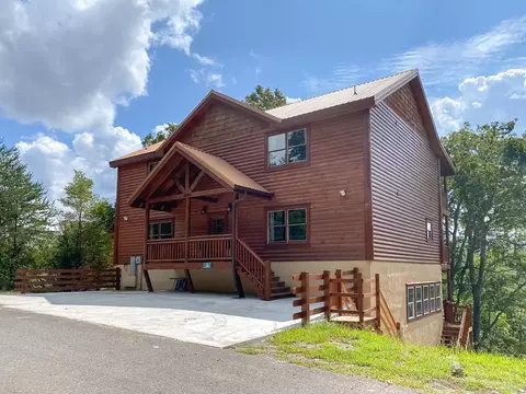2594 Rogers Way, Sevierville, TN 37876