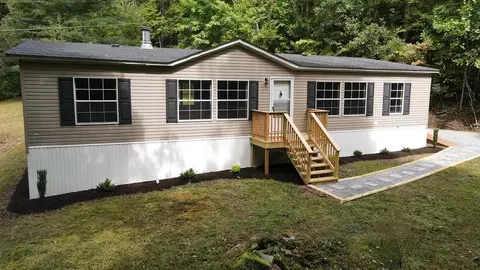 200 Laurel Springs Rd, Cosby, TN 37722
