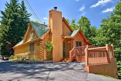 1618 Ridgecrest Dr, Sevierville, TN 37876