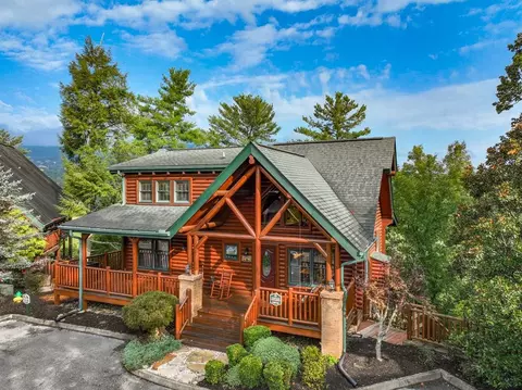 1914 Creek Overlook Way, Sevierville, TN 37862