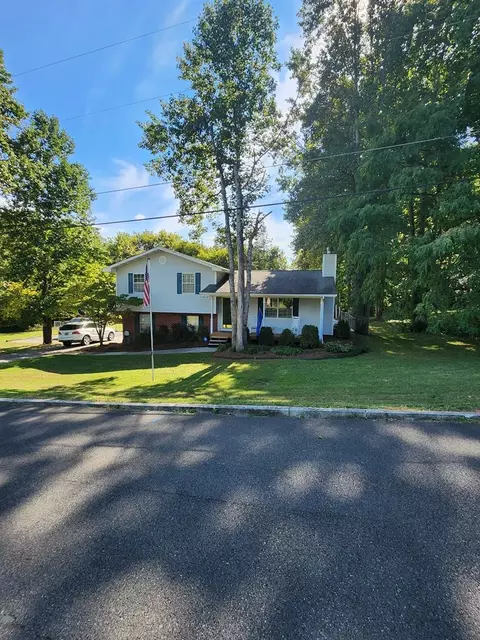 309 Humphrey Dr, Seymour, TN 37865