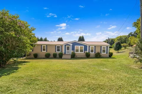 1343 Jim Fain Rd, Sevierville, TN 37876