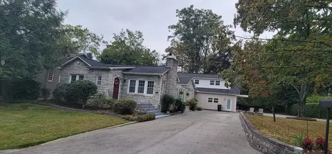 1715 N Hills Blvd, Knoxville, TN 37917