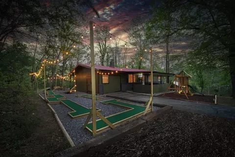 1720 Walker Trl, Sevierville, TN 37876