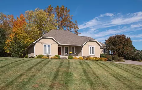 421 Independence Dr, Jefferson City, TN 37760