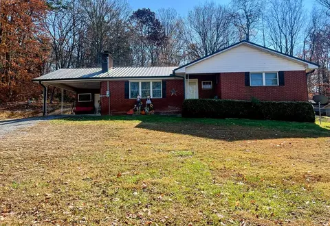 945 Clear Creek Rd, Parrottsville, TN 37843