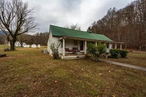 611 Rogers Rd, Seymour, TN 37865