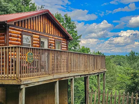 2340 Price Way, Sevierville, TN 37876