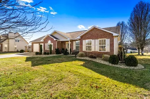 125 Scenic View Dr, Talbott, TN 37877