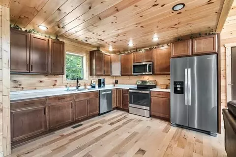 4428 Stackstone Rd, Sevierville, TN 37862 photo 9