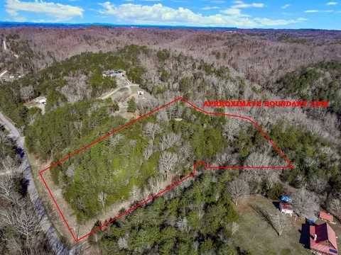 406 Clearwood Rd, Newport, TN 37821