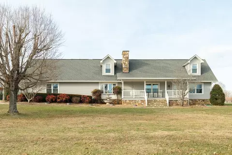 638 Tittsworth Springs Rd, Seymour, TN 37865