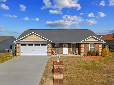 412 Cornus Ave, Sevierville, TN 37862