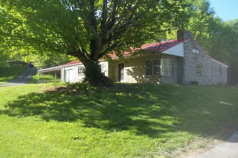 12342 Chapman Hwy, Seymour, TN 37865