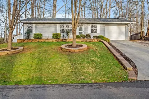 610 Caughron Dr, Sevierville, TN 37876