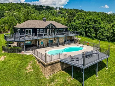 990 Autumn Ridge Way, Sevierville, TN 37876