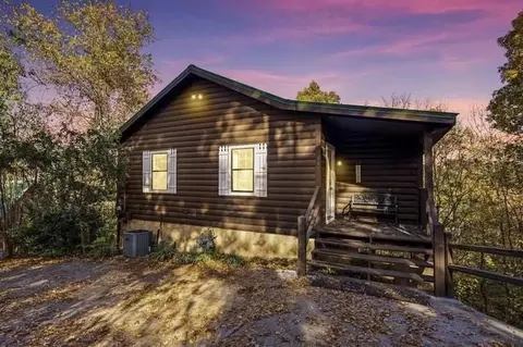 540 Hideaway Ridge Cir, Sevierville, TN 37862