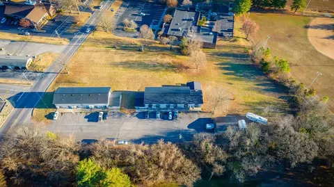 301 Park Blvd, Rogersville, TN 37857