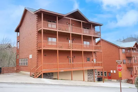 2320 Boulder Way, Sevierville, TN 37862