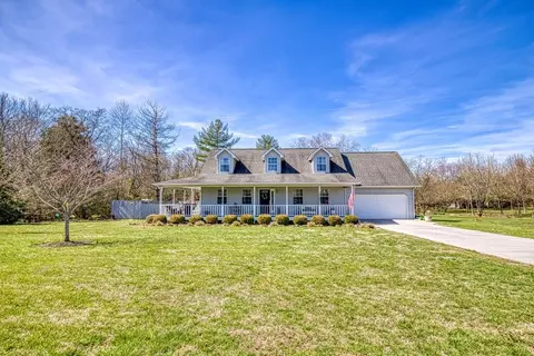 954 Belle Meadows Blvd, Sevierville, TN 37862