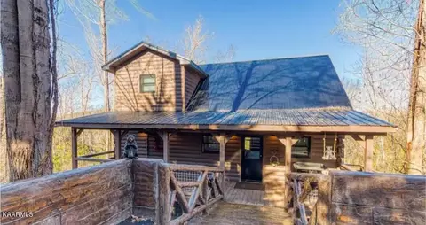 902 Falin Way, Sevierville, TN 37876