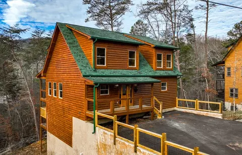 1808 Deer Haven Rd, Sevierville, TN 37876